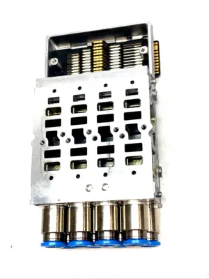 USED FESTO SUB-BASE MANIFOLD 4-STATION PNEUMATIC MOUNT 8074666