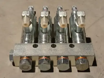 NEW HITACHI 4411373