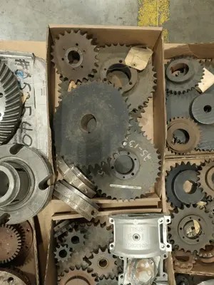 4 PALLETS OF ASSORTED POWER TRANSMISSION