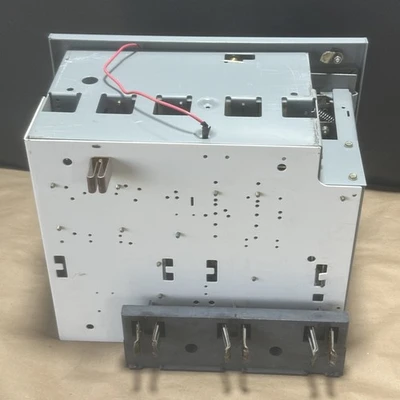 USED Allen-Bradley 2112B-BDB-3-5G-6P-24R-79U-111-90189 K