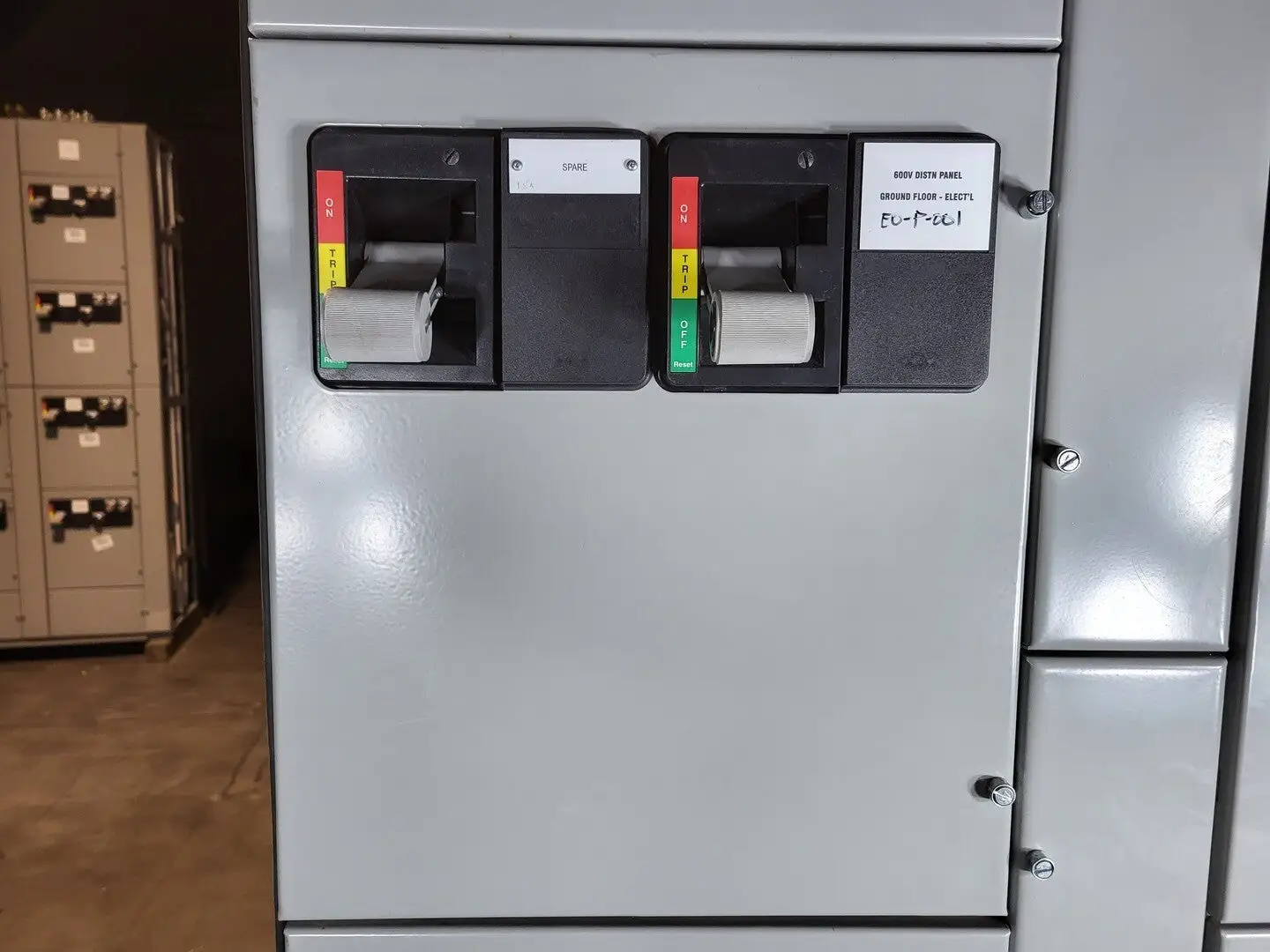 15/100 Amp MCC Circuit Breaker HFD3015/HFD3100 w/ LFD3070R/LFD3150R Limiter