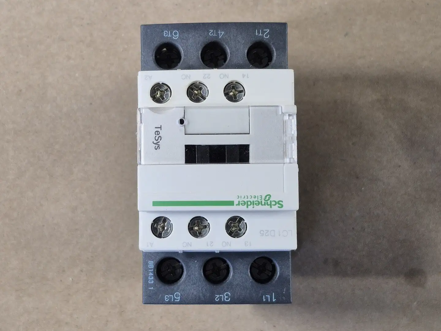 NEW SCHNEIDER ELECTRIC LC1D25G7