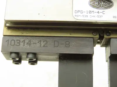 De-Sta-Co DPG-10M-4-C Pneumatic 2-Jaw Parallel Gripper Cylinder 1" Stroke 50lbf