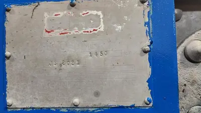 USED JOHNSON 24