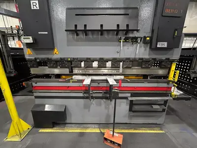 USED 2006 ERMAK CNCAP8X132