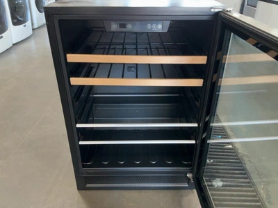 Used VINOTEMP EL-24THWB Bottle Coolers Michigan US | Miedema Asset Management Group #1761165