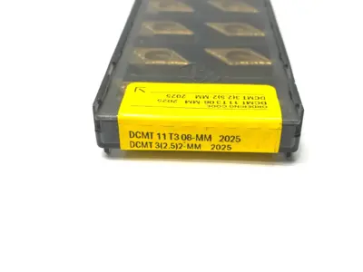 NEW SANDVIK COROMANT COROTURN® 107 TURNING INSERT 5730512