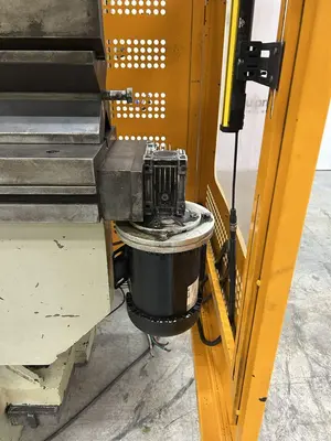 Used US INDUSTRIAL US33013ACR Press Brakes Georgia US | The Equipment Hub #1125154