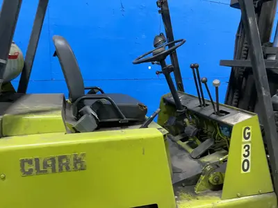 Used CLARK C500100 Misc Forklifts Ohio US | HGR 24 #1325095