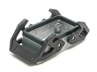 USED PHOENIX CONTACT HEAVYCON B10 PANEL MOUNTING BASE HOUSING