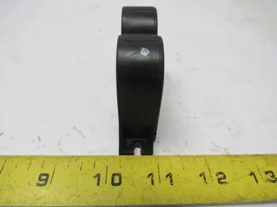 YASKAWA HITACHI UND-300W/200/5 Current Transformer From Seiki HT20SII