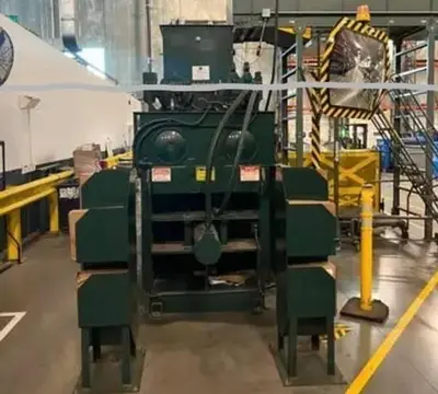 USED INTERNATIONAL BALER AT-4343-8-5060