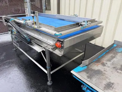 STORCAN Semi-Automatic Depalletizer