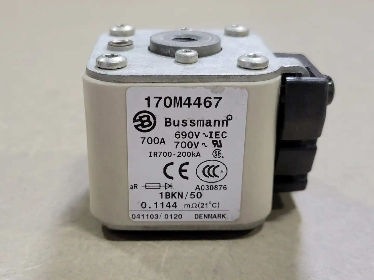NEW BUSSMANN 170M4467