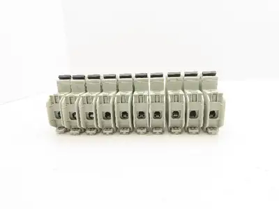 Schneider Electric 60105 C60 4A Multi 9 Circuit Breaker 240V Lot of 10