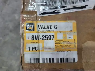NEW CATERPILLAR 8W-2597