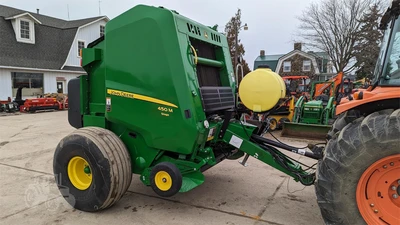 USED JOHN DEERE 450M SILAGE