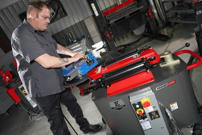 New | in-Stock EDWARDS 100 Ironworkers Illinois US | Olympus Machinery Group #1348264
