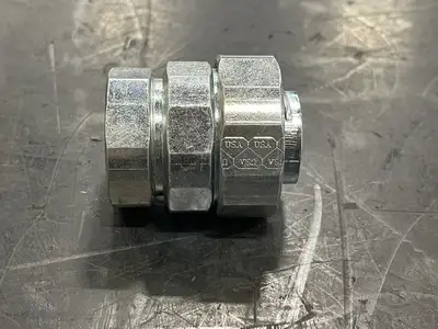 NEW THOMAS & BETTS LTT-113