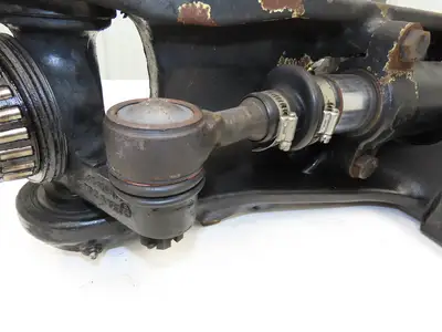 Hyster E60Z-33 Electric Forklift Rear Axle Dual Hydraulic Steering Assembly