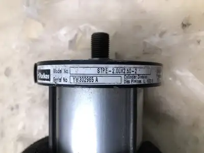 Parker STPE-2.00X2.50-2 Pneumatic Compact Cylinder 250PSI 2″ Bore 2.5″ Stroke