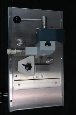 Microtome Glass Knifemaker Type 7801 B