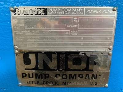Union 1-3/4 x 3 CD100 Piston Pump