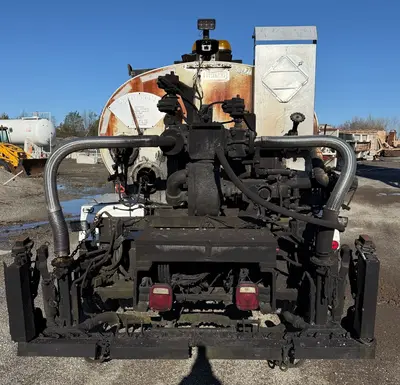 Used 1998 FORD F-SERIES F800 Tanker trucks Kentucky US | Proxy Equipment #1426118