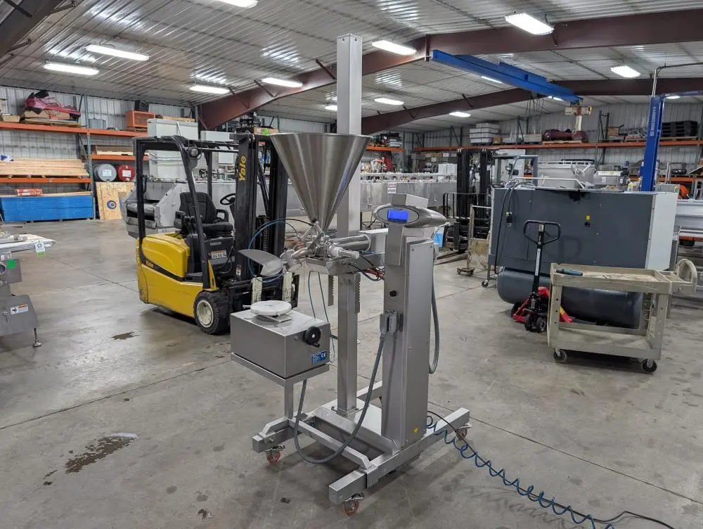 USED 2008 BAKON CAKE DECORATOR