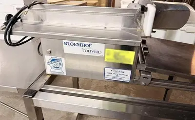 OLIVER BLOEMHOF BAGGING MACHINE