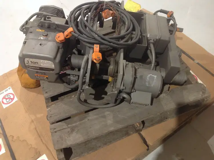 Used Ingersoll Rand Hoist with Driven Trolley 1 Ton ULE Ultra-Lo Hoists (All Types) Michigan US | Maverick Industrial Sales #1398265