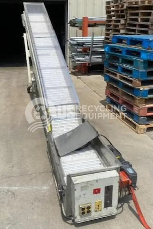 Used UNKNOWN MANUFACTURER USED 17 INCH X 15 FOOT INCLINED CONVEYOR Conveyors Missouri US | US Recycling Equipment #1323292