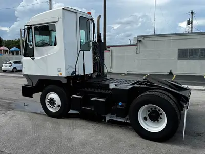 Used 2016 KALMAR OTTAWA T2 Tow Tractors Florida US | Truck and Van Outlet #1509221