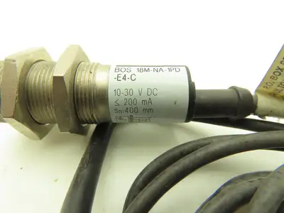Balluff BOS 18M-NA-1PD-E4-C Proximity Retroreflective Sensor Switch BOS0020
