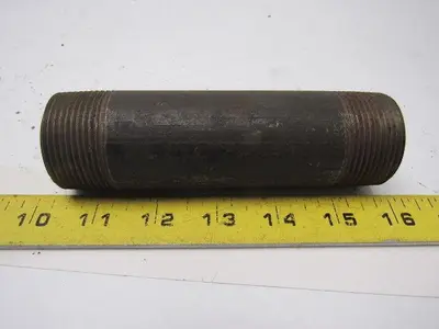 1-1/4" X  5-1/2" Black Pipe Nipple Lot of 12
