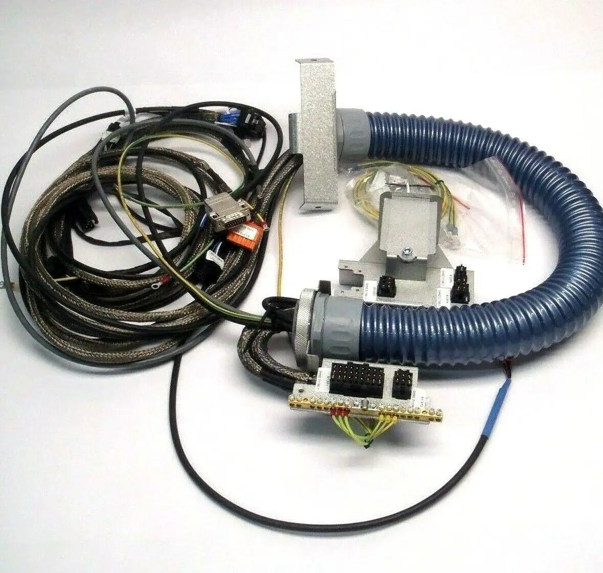 USED ABB CABLE A1-A1N FOR IRB 540 PAINT ROBOT