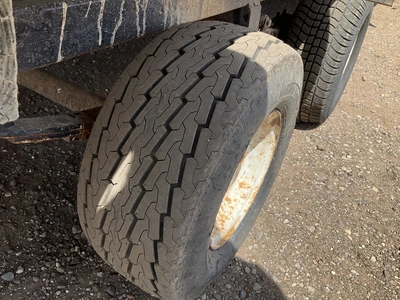 USED 1979 CREST 29-22