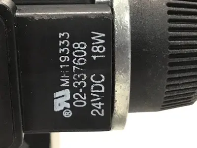 USED VICKERS DG4V-3S-2AL-M-U-HL7-60-EN490