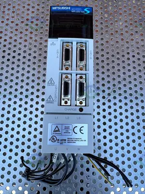 Used MITSUBISHI MR-J2S-10A AC SERVO DRIVE 100W, 170V 0-360HZ 1.1A OUTPUT Electronics & Components California US | Equipment Lab #1275626
