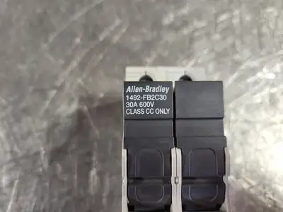 USED ALLEN-BRADLEY 1492-FB2C30