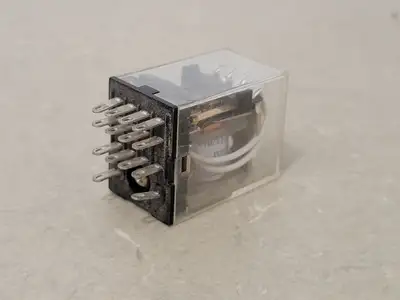 USED OMRON MY4