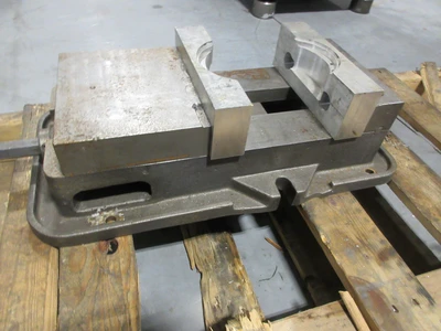 Used KURT WORKHOLDING SOLUTIONA D80 Vises Minnesota US | Machinesused.com #1319834