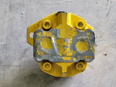 NEW KOMATSU 704-30-42140R