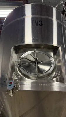 O’Neill 30bbl  (931 Gallons) Fermenter