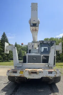 Used 2008 VERSALIFT VST-9000-E100 Articulating Boom Lifts Pennsylvania US | National Lift Equipment #1381518