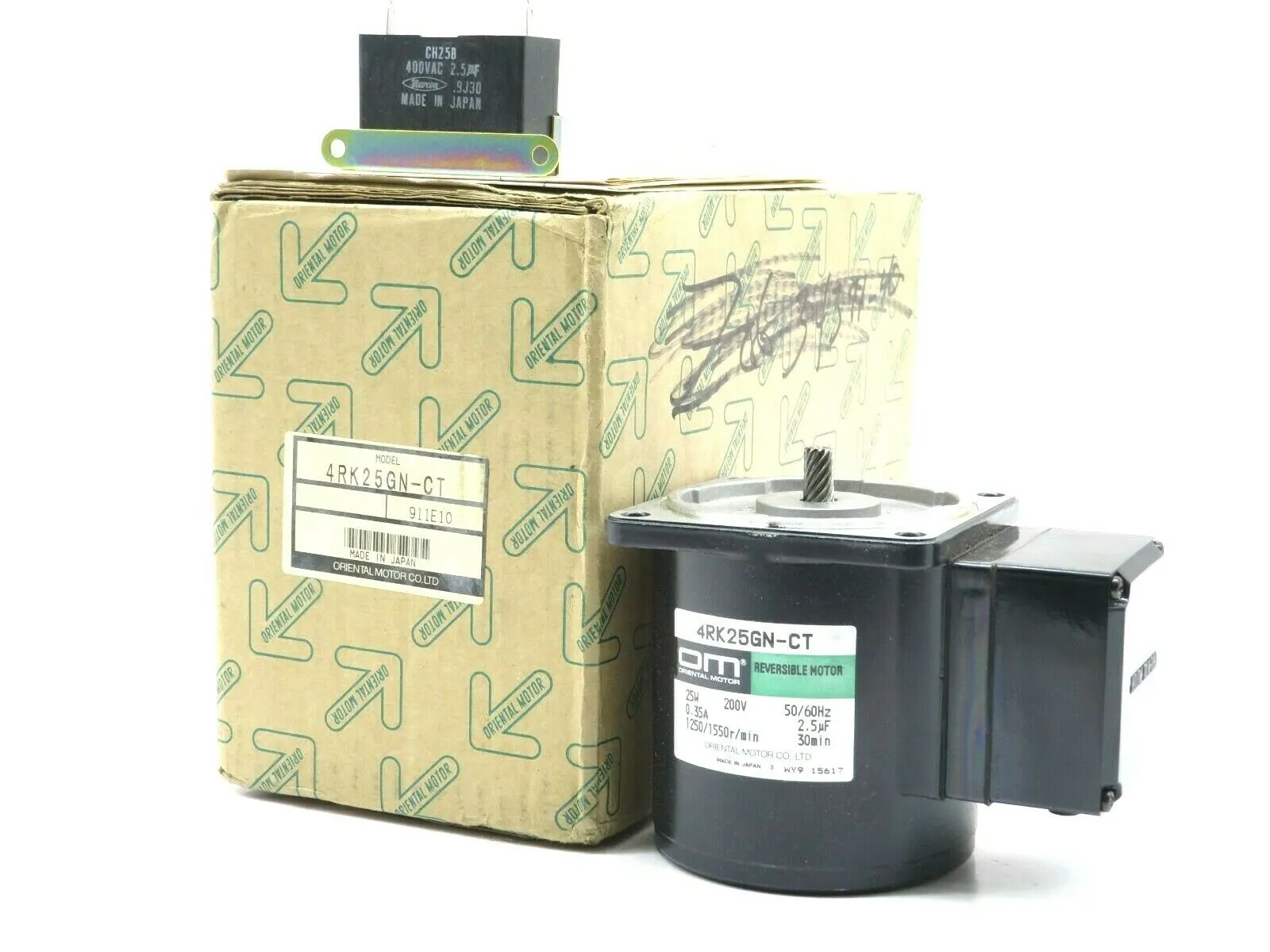 NEW ORENTIAL MOTOR 4RK25GN-CT MOTOR REVERSIBLE 200VAC 25WATT 4RK25GNCT