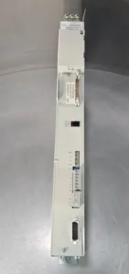 Siemens 6SN1123-1AA00-0AA0 / 6SN1118-0AD11-0AA1 Simodrive Loc1D9