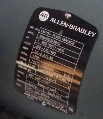 NEW ALLEN BRADLEY CM103-FC0011BAEKCB AC MOTOR