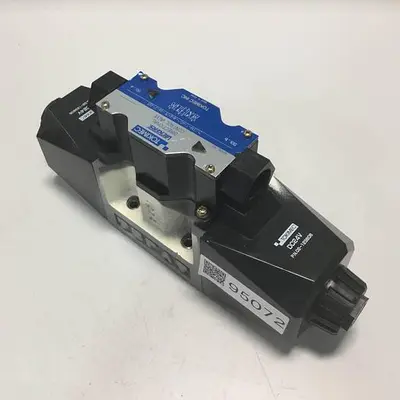 USED VICKERS DG4V56CMP7LH740