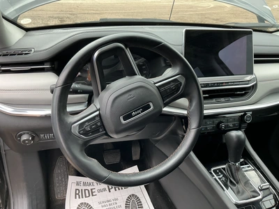 USED 2022 JEEP COMPASS